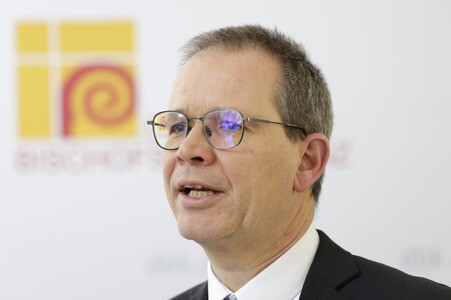 Pressegespräch 'Dialog zwischen Christen und Muslimen' bei der DBK in Würzburg