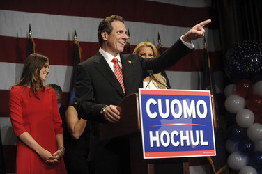 Andrew M. Cuomo zu Gouverneur wiedergewählt, New York