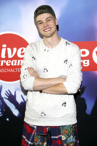 Mikolas Josef in Hamburg