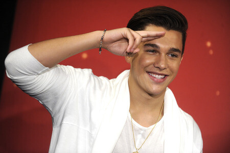 Präsentation der Austin Mahone Wachsfigur in New York