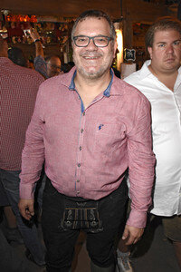In Käfers Wiesn-Schänke beim Oktoberfest 2018 in München