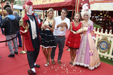 Gala-Premiere des Circus Roncalli in Hamburg