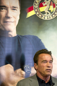 Arnold Schwarzenegger Pressekonferenz in Madrid