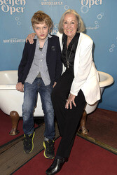 Premiere der Show 'Seifen Oper' in Berlin