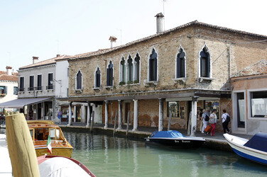Sightseeing Murano