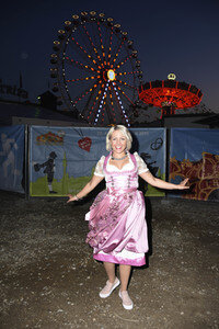 Auftritt von Angie Helfrich und der Högl Fun Band in München