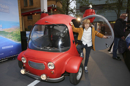 Filmpremiere 'Robbi, Tobbi und das Fliewatüüt' in Berlin