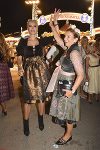 Almauftrieb beim Oktoberfest 2025 in München