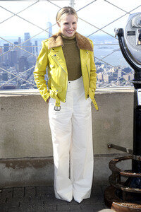 Empire State Building Lighting Ceremony mit Kristen Bell in New York