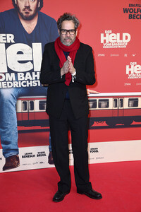 Filmpremiere 'Der Held vom Bahnhof Friedrichstraße' in Berlin