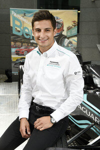 Jaguar Formel E RE:CHARGE Event in Berlin