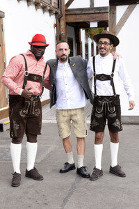 FC Bayern München Wiesnbesuch in Käfers Wiesn-Schänke auf dem Oktoberfest 2018 in München