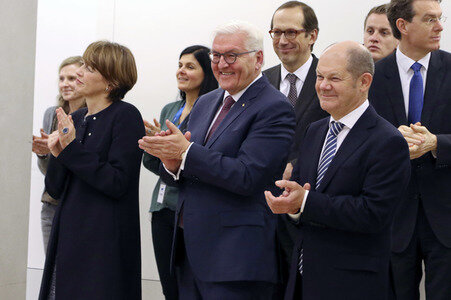Bundespräsident Steinmeier besucht die Elbphilharmonie in Hamburg
