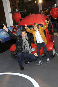 Filmpremiere 'Robbi, Tobbi und das Fliewatüüt' in Berlin