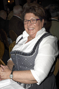 Hofbräu Festzelt Krugvorstellung 2017 in München
