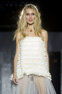 Duyos Fashion Show auf der Mercedes-Benz Fashion Week Madrid AW 2017