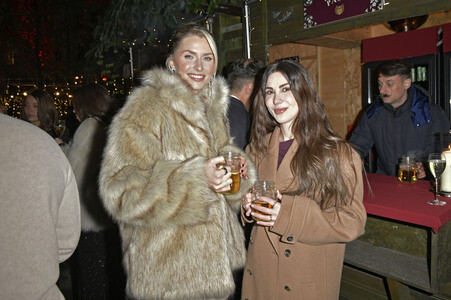 Magical Christmas Ball von LeGer by Lena Gercke in Berlin