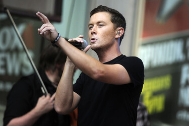 Scotty McCreery live bei der 'FOX & Friends All American Concert Series' in New York