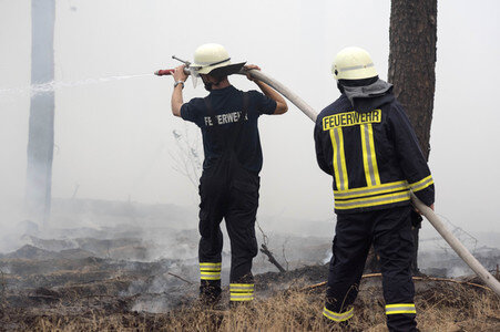 Waldbrandbekämpfung bei Treuenbrietzen
