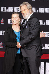 Hand and Footprint Ceremony mit Jeff Bridges in Los Angeles
