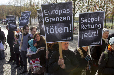 Campact-Aktion 'Europas Grenzen töten', Berlin