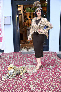 Präsentation von Carpetlounge Berlin & Julian F. M. Stoeckel in Berlin