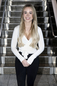 Abflug ins Dschungel-Camp 2026 vom Flughafen Frankfurt am Main