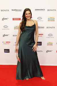 Goldene Bild der Frau 2025 in Hamburg