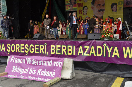 Kurden-Demonstration in Frankfurt