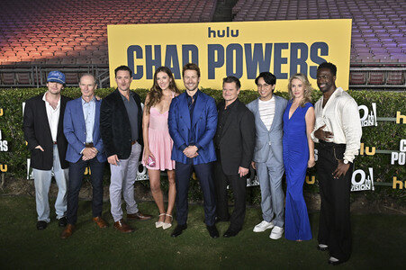 Serienpremiere 'Chad Powers' in Pasadena