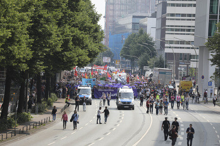 Demonstration 'Bildungsstreik - Jugend gegen G20' in Hamburg