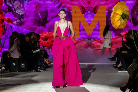 Lola Casademunt by Maite Fashion Show auf der Mercedes-Benz Fashion Week Madrid