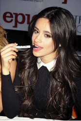 Fifth Harmony Autogrammstunde, New York