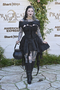 Filmpremiere 'Practical Magic 2 - Zauberhafte Schwestern' in Los Angeles