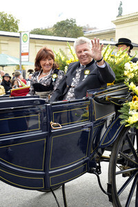 Trachten- und Schützenzug 2015 in München
