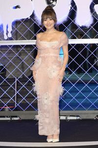 Season 5 Premiere 'The Boys' in Rom