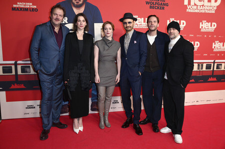 Filmpremiere 'Der Held vom Bahnhof Friedrichstraße' in Berlin