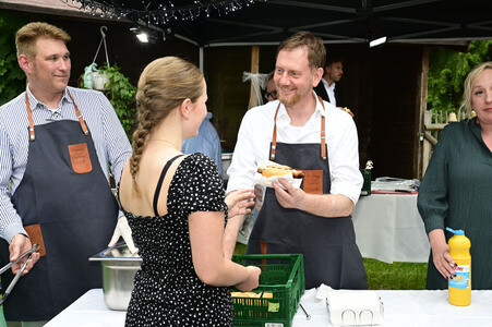 Veranstaltung der CDU 'Kretschmer grillt' in Markersdorf