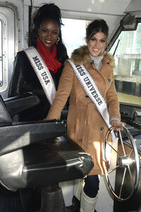 Sightseeing Tour mit Miss Universe 2017 in New York