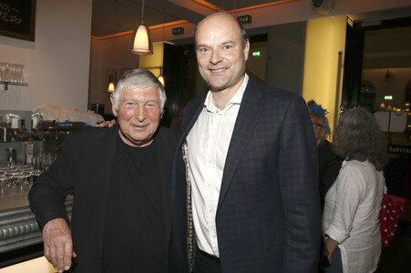 Premiere des Theaterstücks 'Wand an Wand' in Hamburg