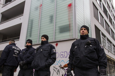 Demo gegen die Zwangsräumung der Beermannstraße sowie den Ausbau der A100, Berlin