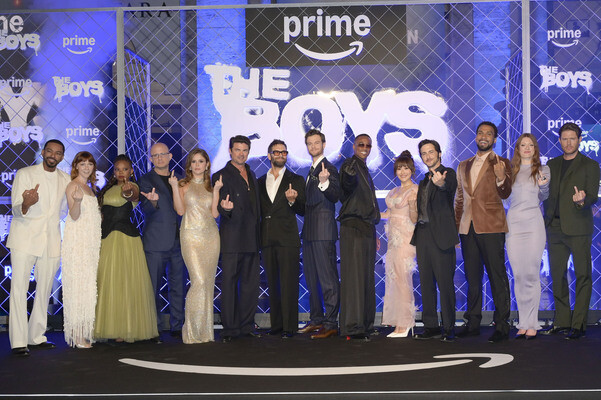 Season 5 Premiere 'The Boys' in Rom