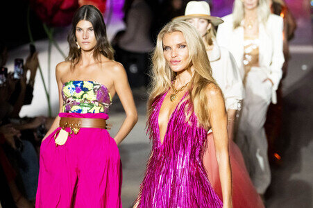 Lola Casademunt by Maite Fashion Show auf der Mercedes-Benz Fashion Week Madrid