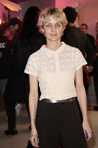 Ausstellungseröffnung 'Wer bist du in einem Raum, in dem du jeder sein kannst?' in Berlin