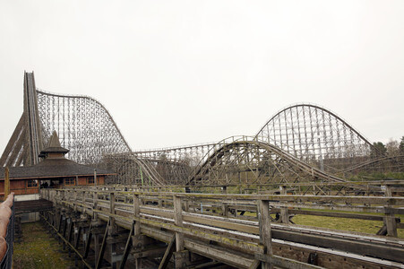 Jubiläumsfahrt auf Holzachterbahn Colossos im Heide Park Resort Soltau