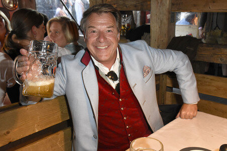 In Käfers Wiesn-Schänke auf dem Oktoberfest 2018 in München
