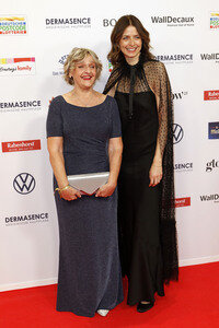 Goldene Bild der Frau 2025 in Hamburg