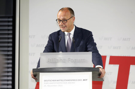 Verleihung des Sonderpreises vom Deutschen Mittelstandspreis 2025 in Berlin