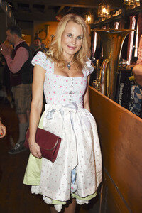 2. Charity Lunch zugunsten von 'Frohes Herz e.V.' beim Oktoberfest 2017 in München
