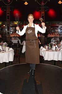 Premiere der Dinner-Show 'Cornelia Poletto Palazzo' in Hamburg